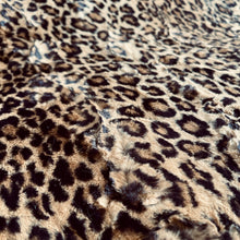 Load image into Gallery viewer, Cheetah Luxe Blanket