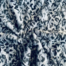 Load image into Gallery viewer, Snow Leopard Luxe Blanket